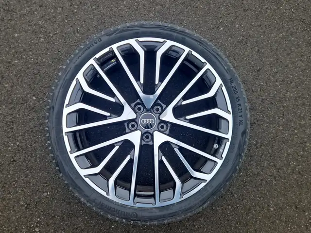 Audi A6 view 8