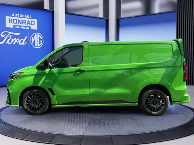 Ford Transit Custom view 3
