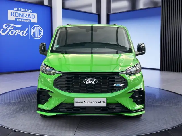 Ford Transit Custom view 2