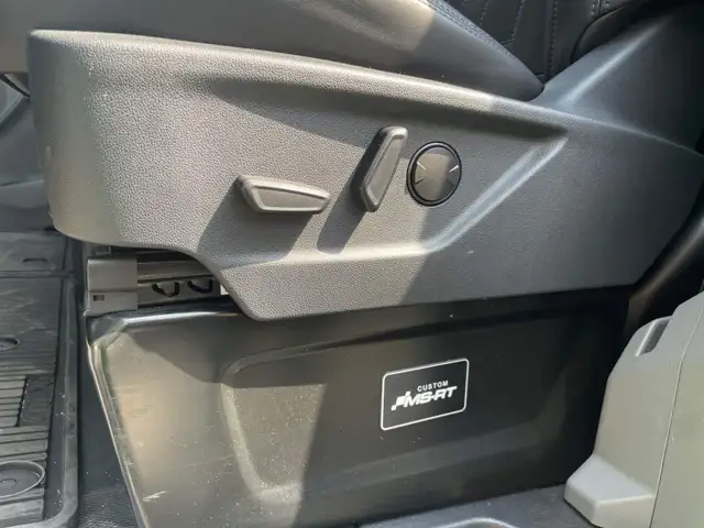 Ford Transit Custom view 14