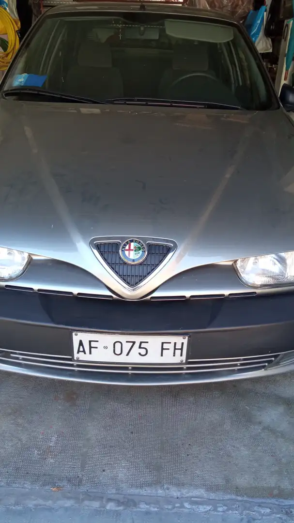Alfa Romeo 146 146 L Gris - 2