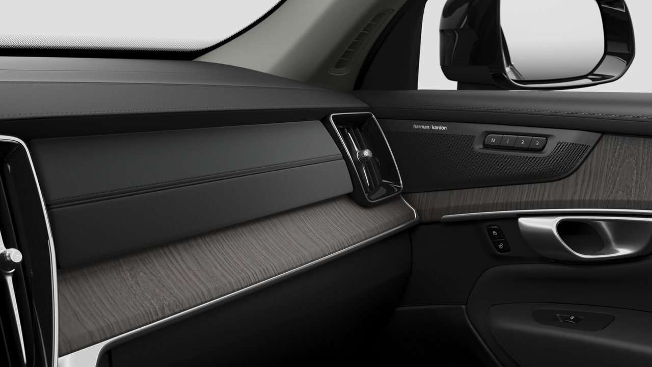 2026 Volvo XC90 T8 AWD Ultra Bright Theme 6-Seater thumb 9