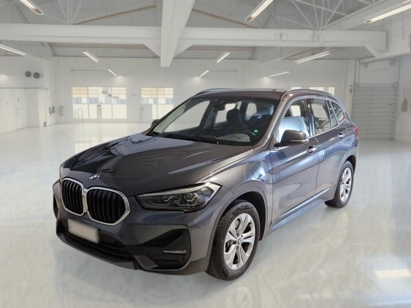 BMW X1 xDrive 25e Business Advantage automatico - 1