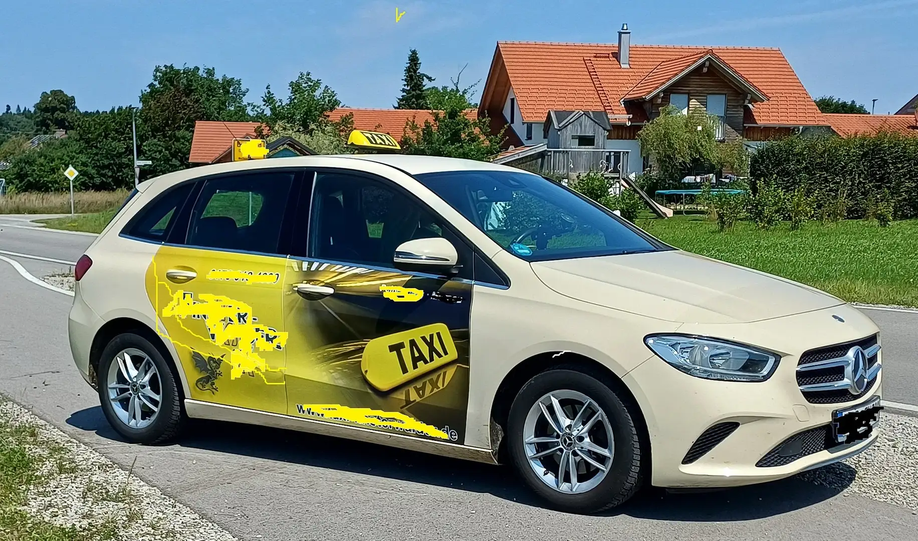 Mercedes-Benz B 180 B-Klasse Diesel d Gelb - 1
