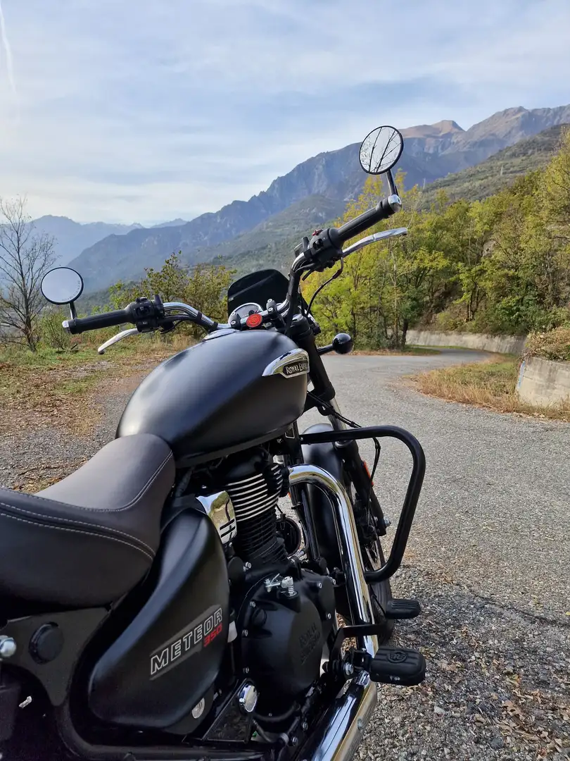 Royal Enfield Meteor 350 originale Чёрный - 1