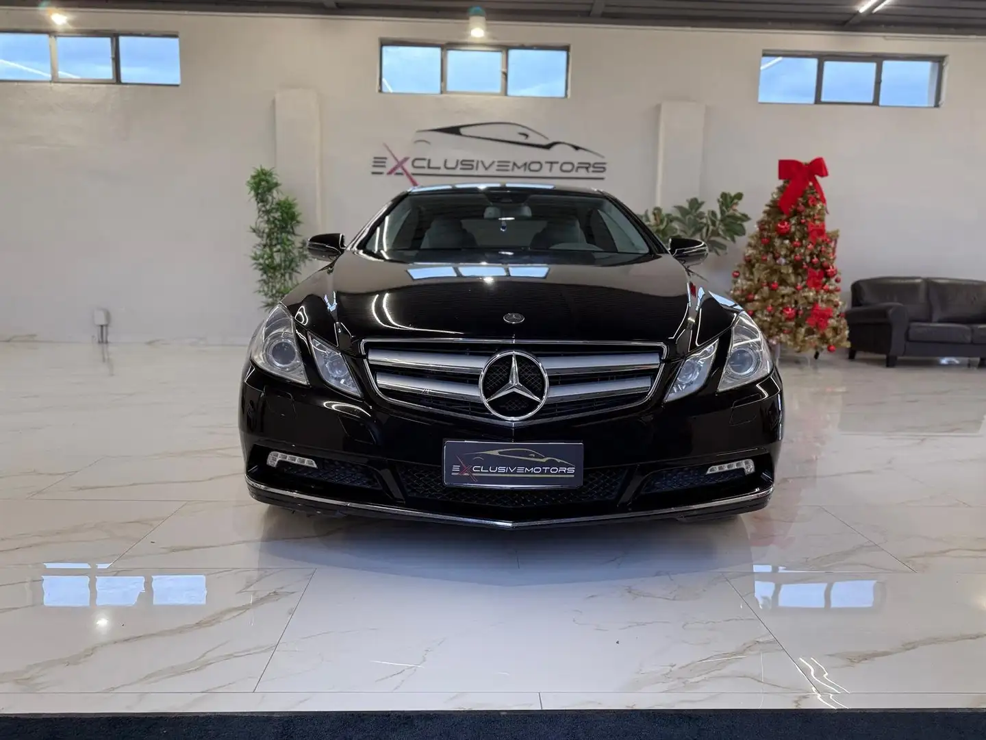 Mercedes-Benz E 350 Classe E - C207 Coupe BlueEFFICIENCY AVANTGRADE Zwart - 2