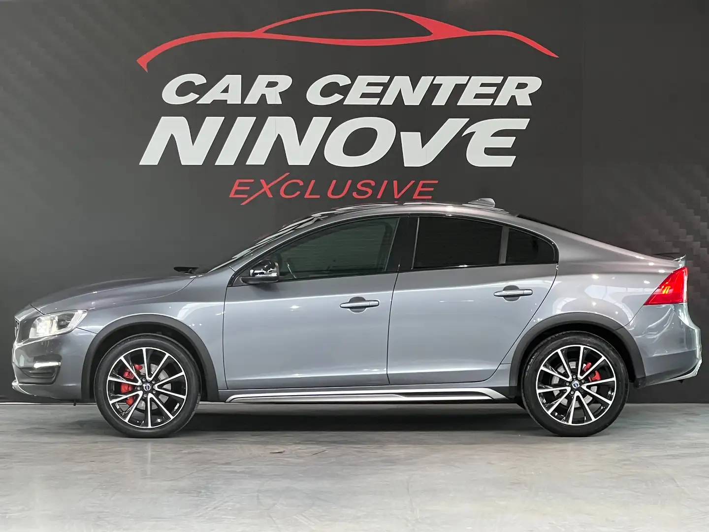 Volvo S60 Cross Country S60 Cross Country D3 Geartronic Gris - 2