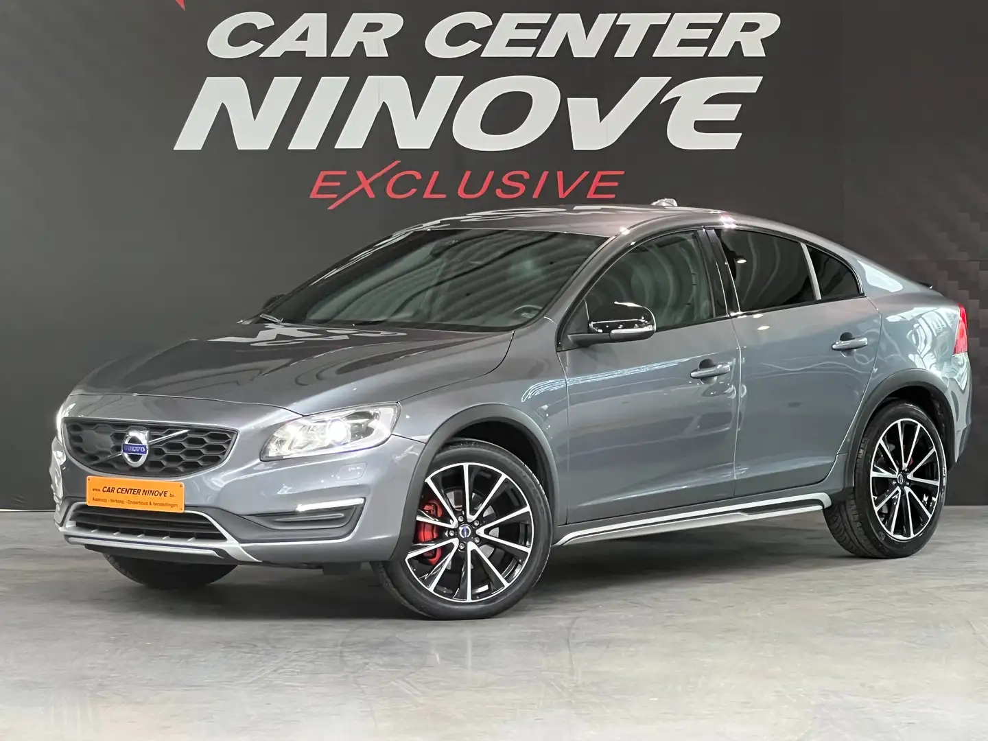 Volvo S60 Cross Country S60 Cross Country D3 Geartronic Gris - 1