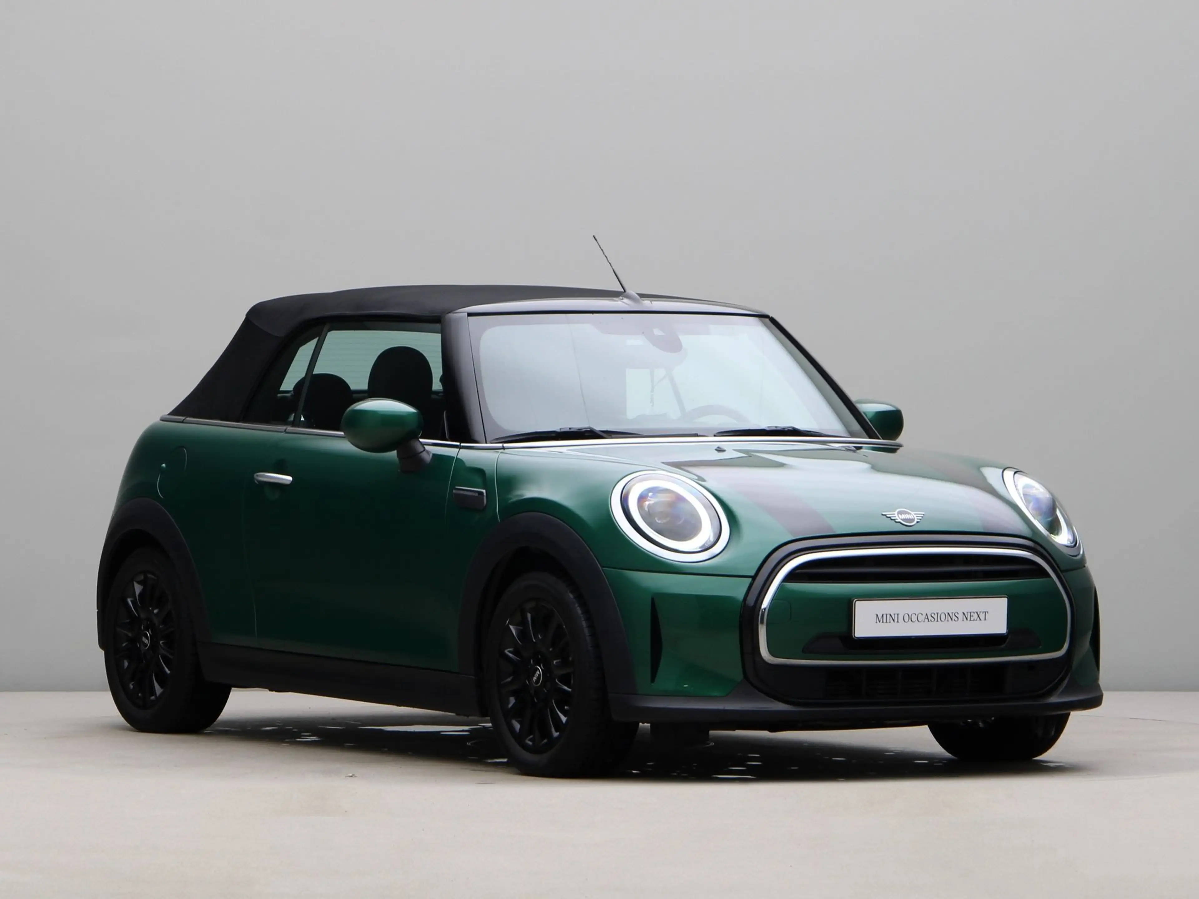 MINI Cooper Cabrio Classic Aut. — photo 9
