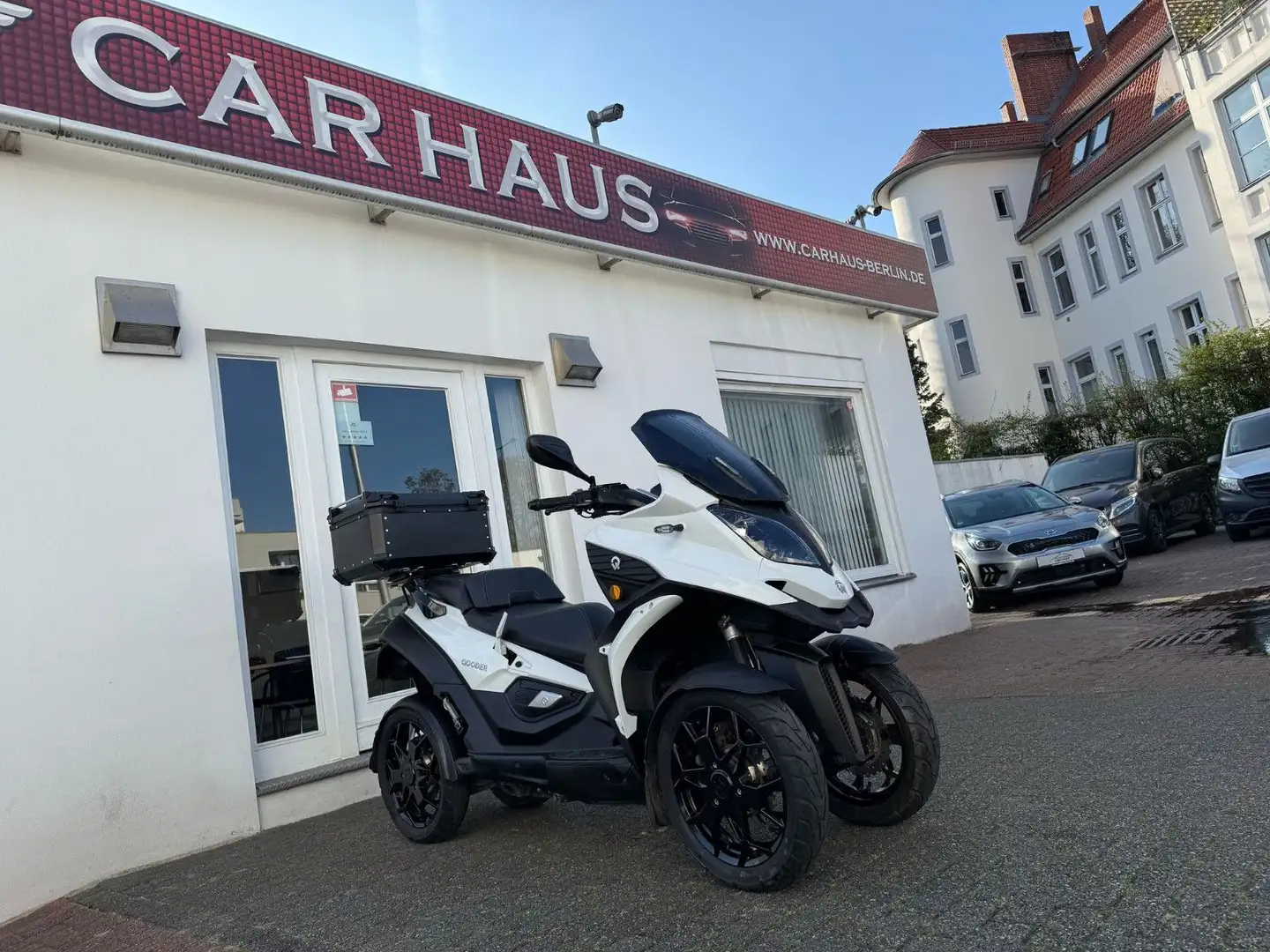 Quadro Qooder QV4 * Aus 1. Hand * Bílá - 1