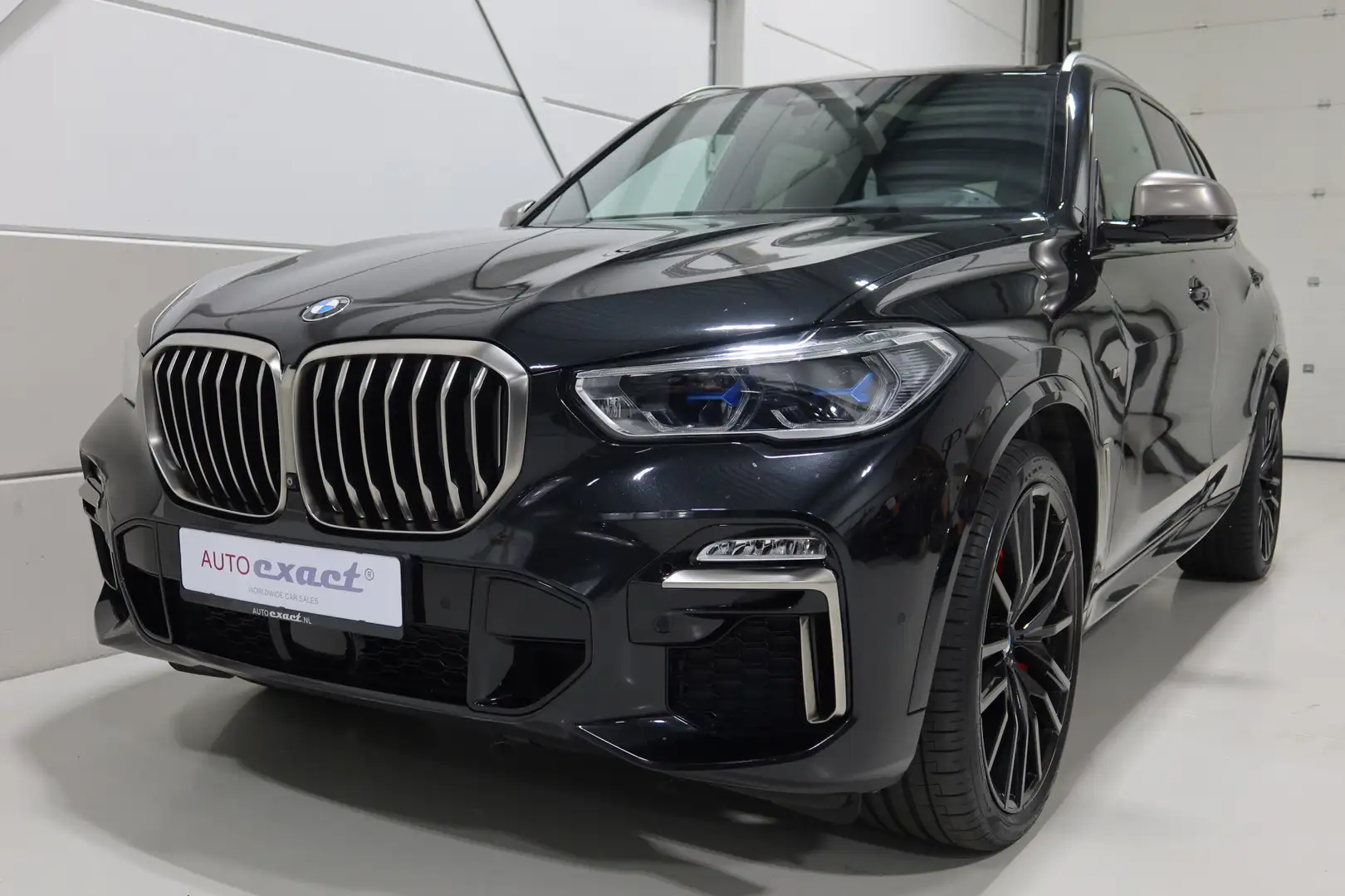 BMW X5 M50i High Executive Full options eerste eig. Deale Zwart - 1