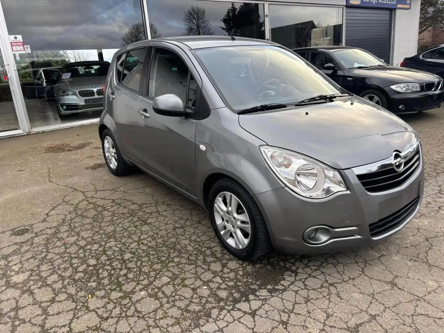 Opel Agila 1.2i Essentia Grijs - 2