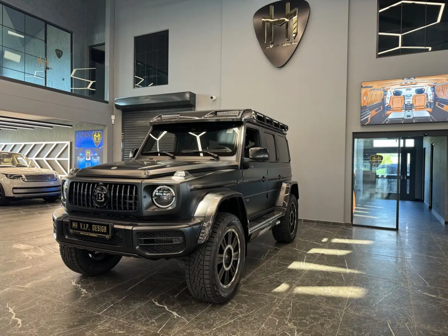 Mercedes-Benz G 63 AMG G 63 4x4² BRABUS Zwart - 1