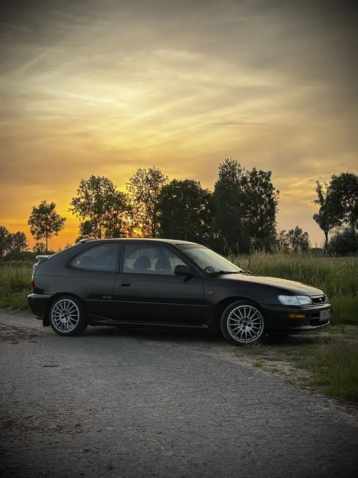 Toyota Corolla 1.6i 16v Si, foto 3