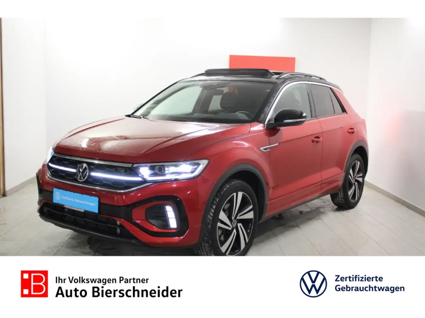 Volkswagen T-Roc 2.0 TSI DSG 4Mo. 2x R-Line 18 AHK PANO Rot - 1