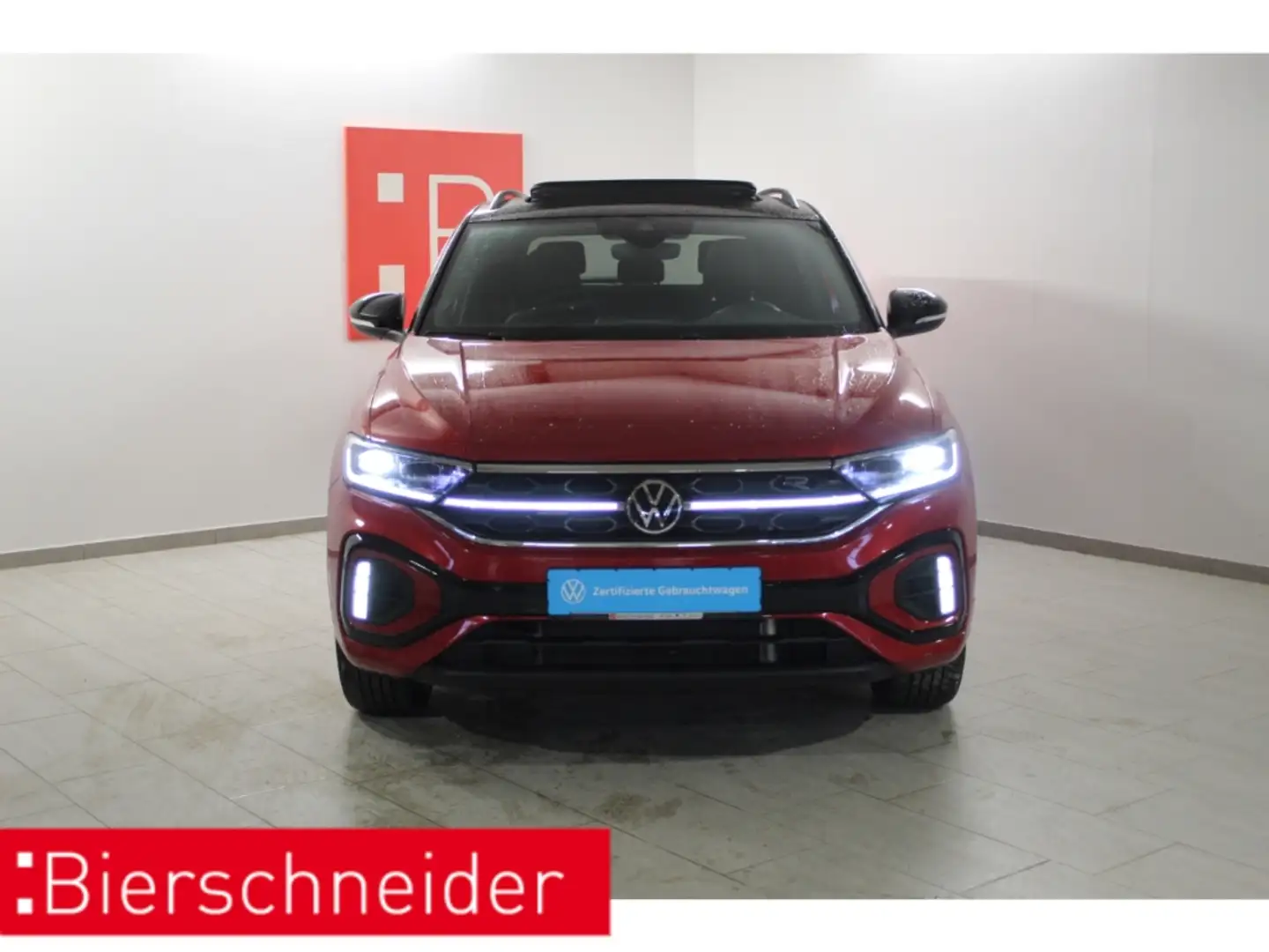 Volkswagen T-Roc 2.0 TSI DSG 4Mo. 2x R-Line 18 AHK PANO Rot - 2