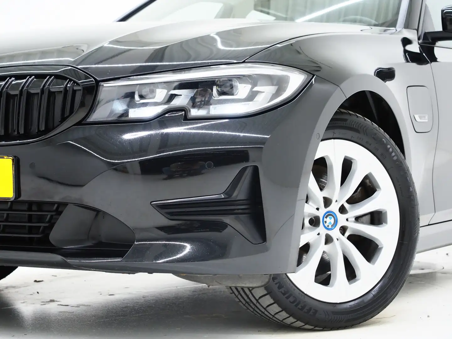 BMW 320 3-serie Touring 320e Shadow Line | Camera | Trekha Noir - 2