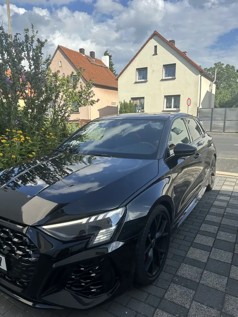 Audi RS3 | PANO | 280 Km/h | Head-Up | RS-ABGAS | Černá - 2