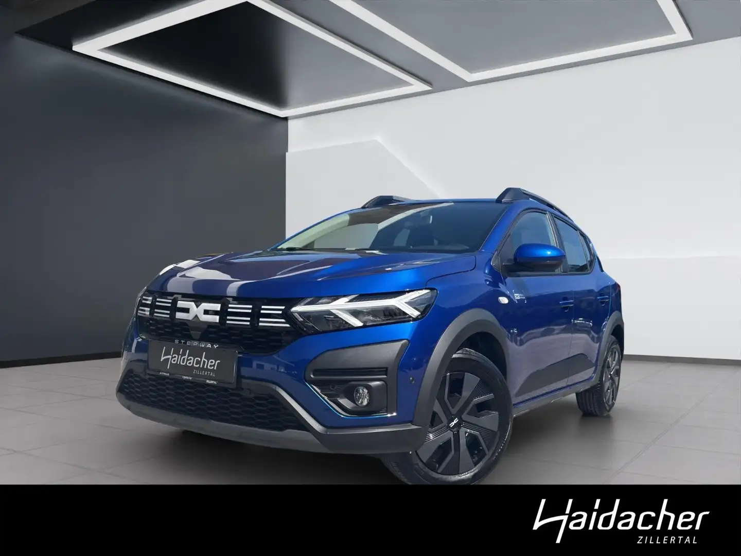 Dacia Sandero Stepway Expression TCe 90 Blau - 1