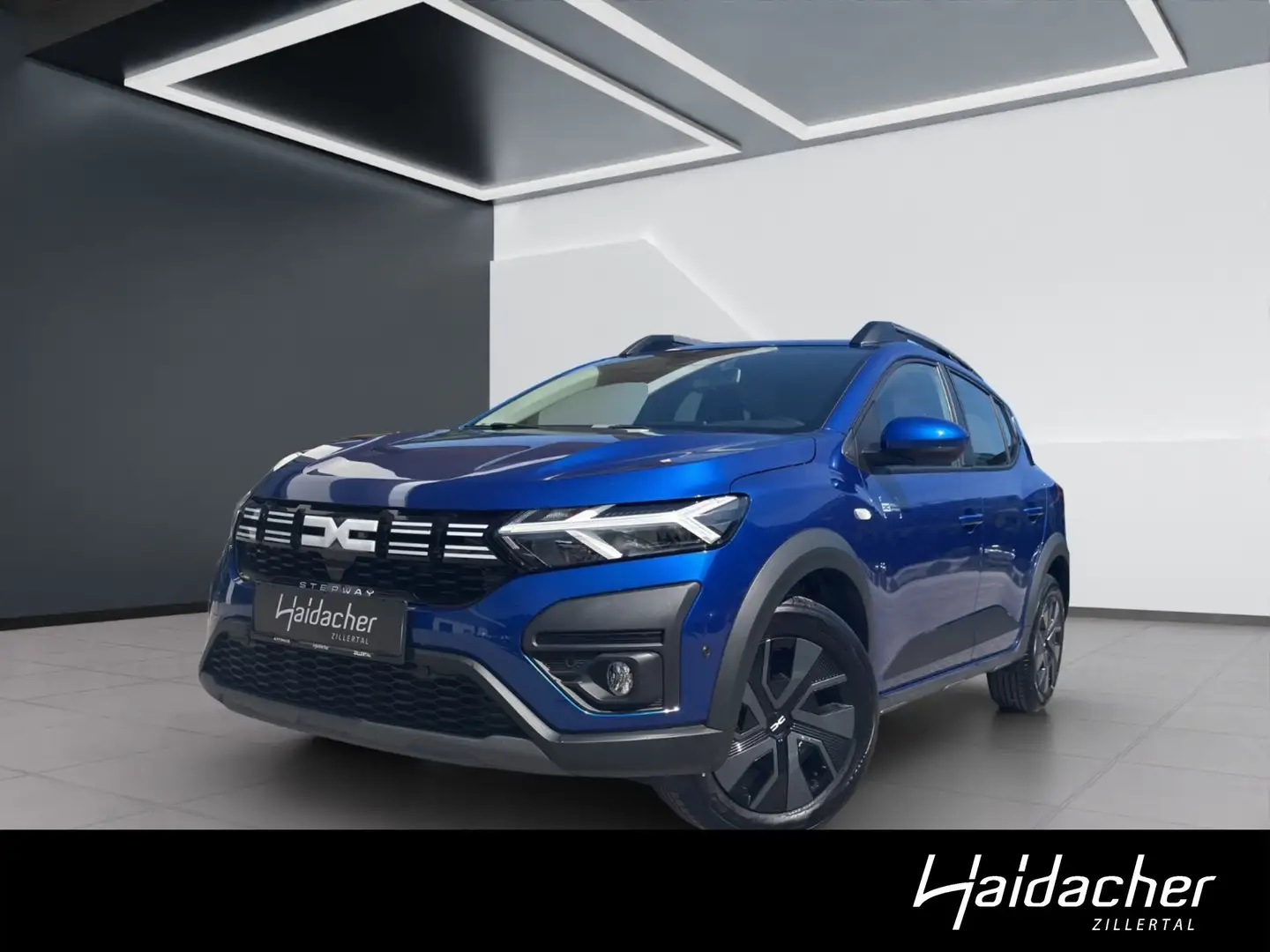 Dacia Sandero Stepway Expression TCe 90 Blau - 1