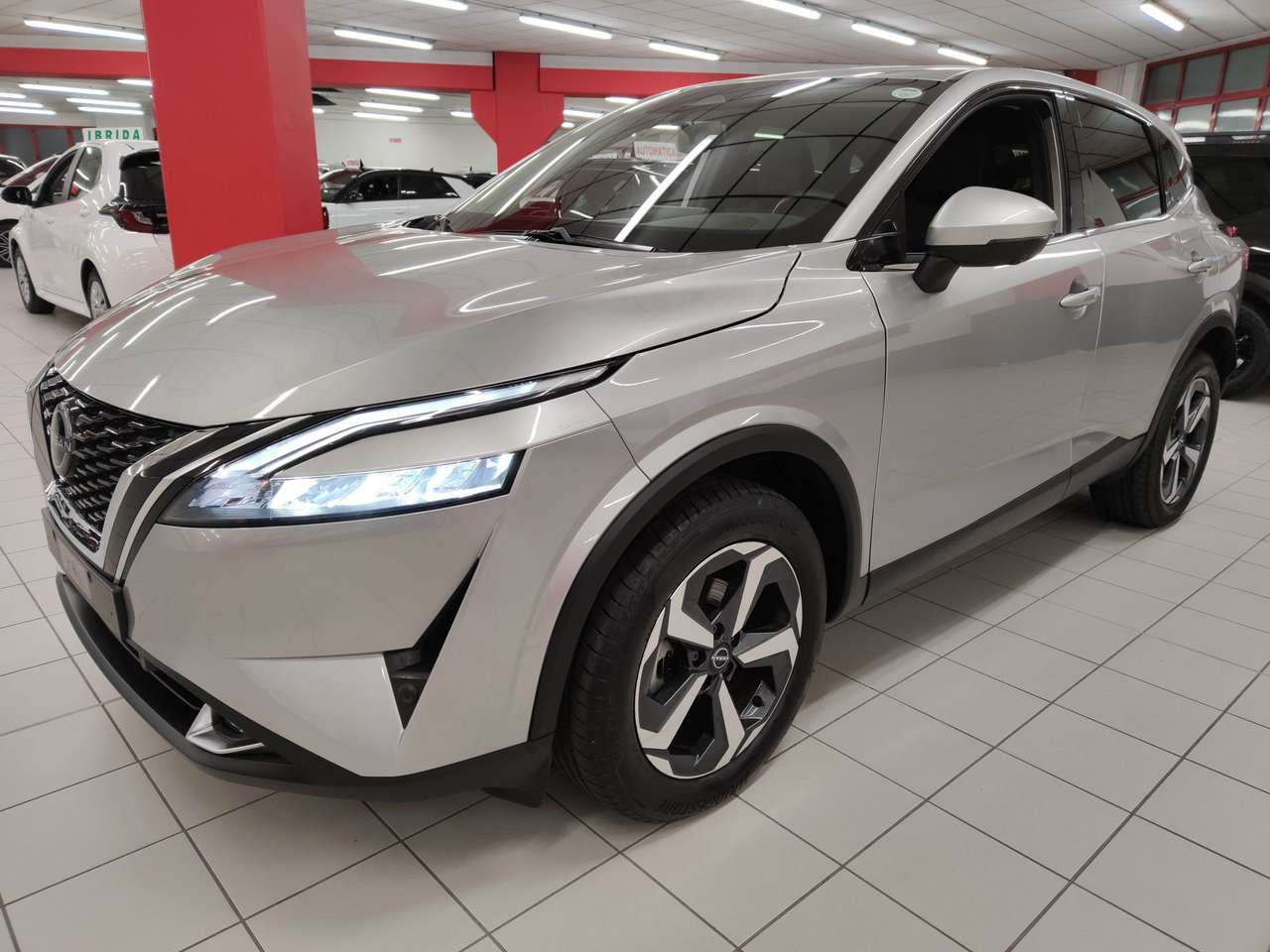 Nissan Qashqai 1.3 140cv MHEV N-Connecta 2wd 140cv "SUPER PROMO"