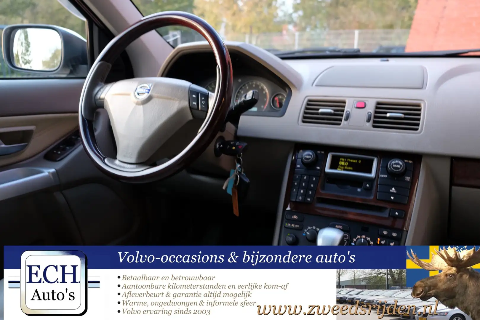 Volvo XC90 4.4 V8 Executive Automaat, Schuifdak, 2xDVD, ALLE Wit - 2