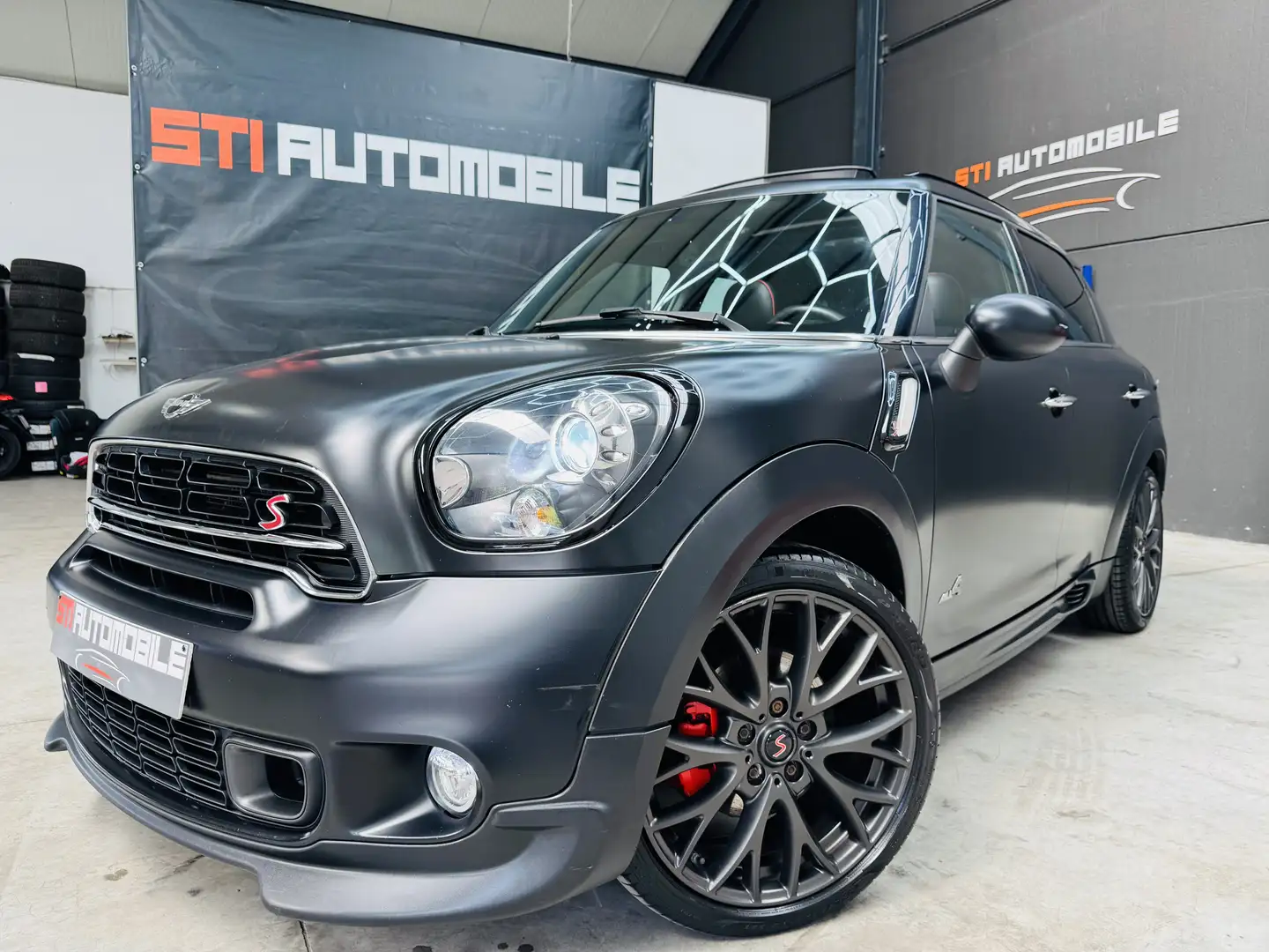 MINI Cooper SD Countryman Mini Countryman 2.0 D Cooper S ALL4 Zwart - 1
