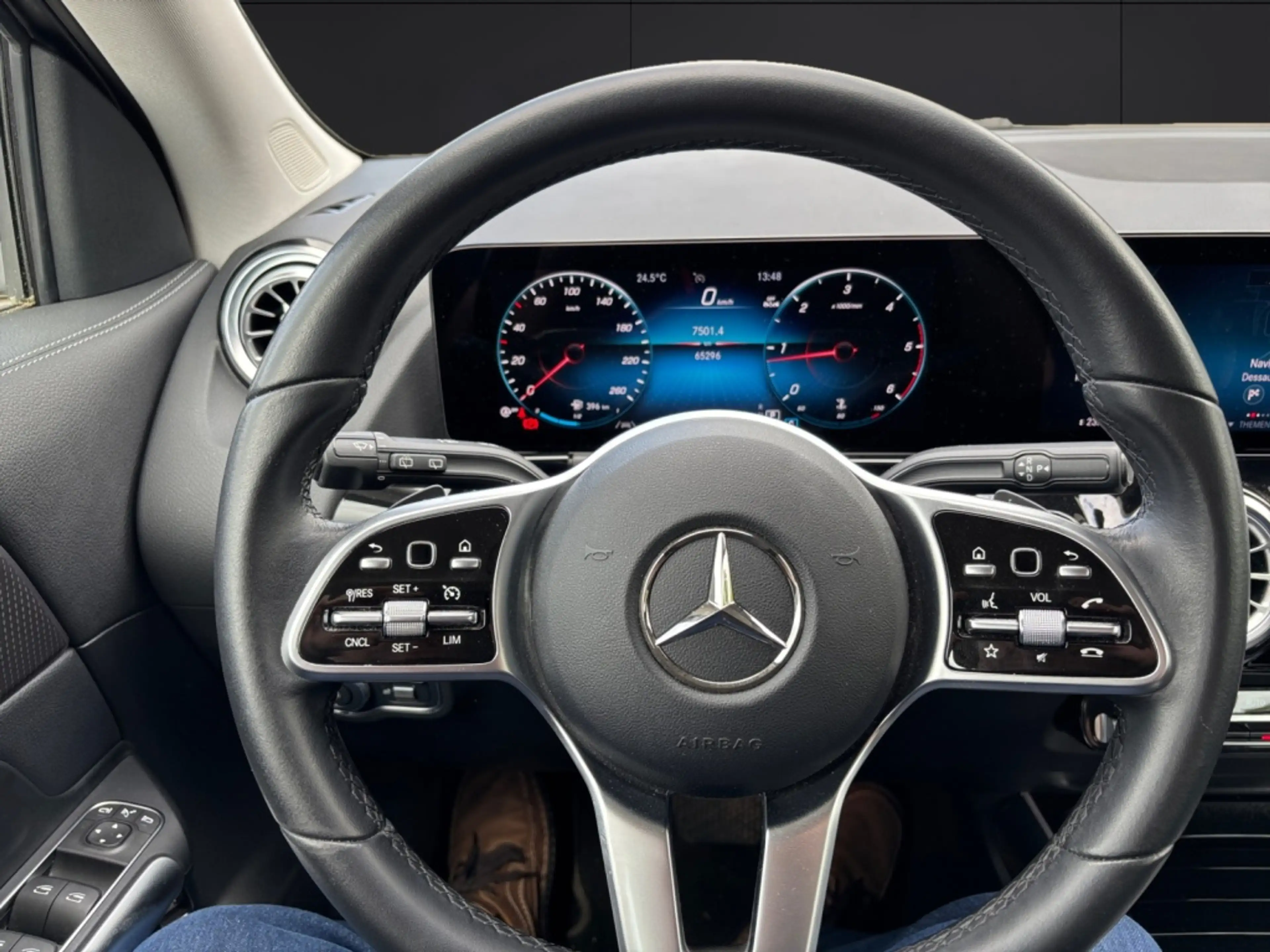 Mercedes-Benz GLA 200 d Progressive*AHV*Keyless Go — photo 7