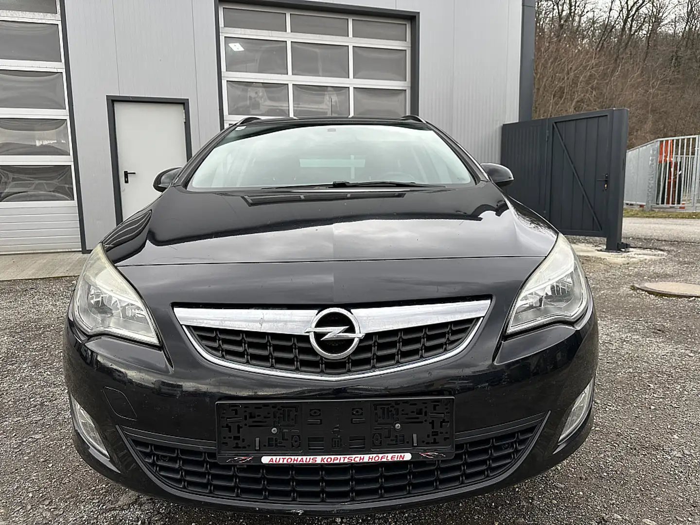 Opel Astra 1,7 Ecotec CDTI Sport Schwarz - 1