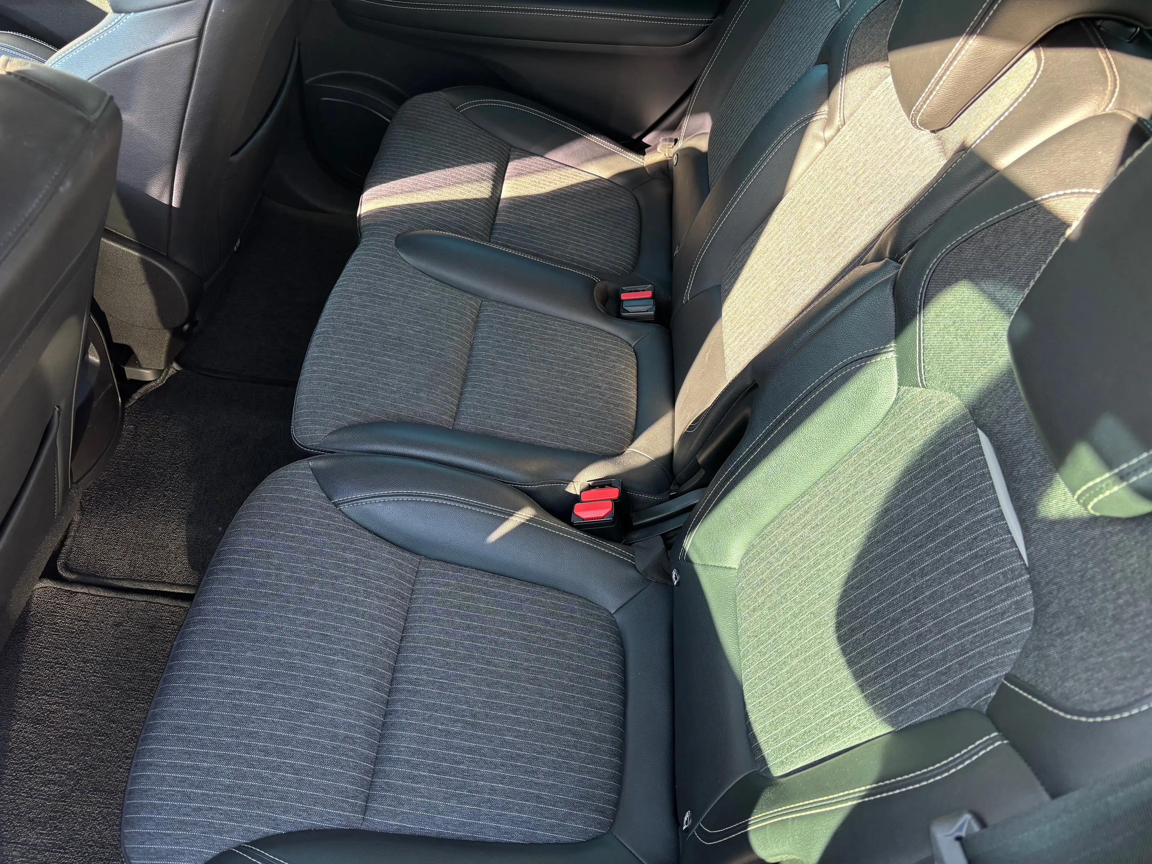 Renault Scenic Scenic 1.33 TCe *****revisee et garantie 1 an***** — photo 8