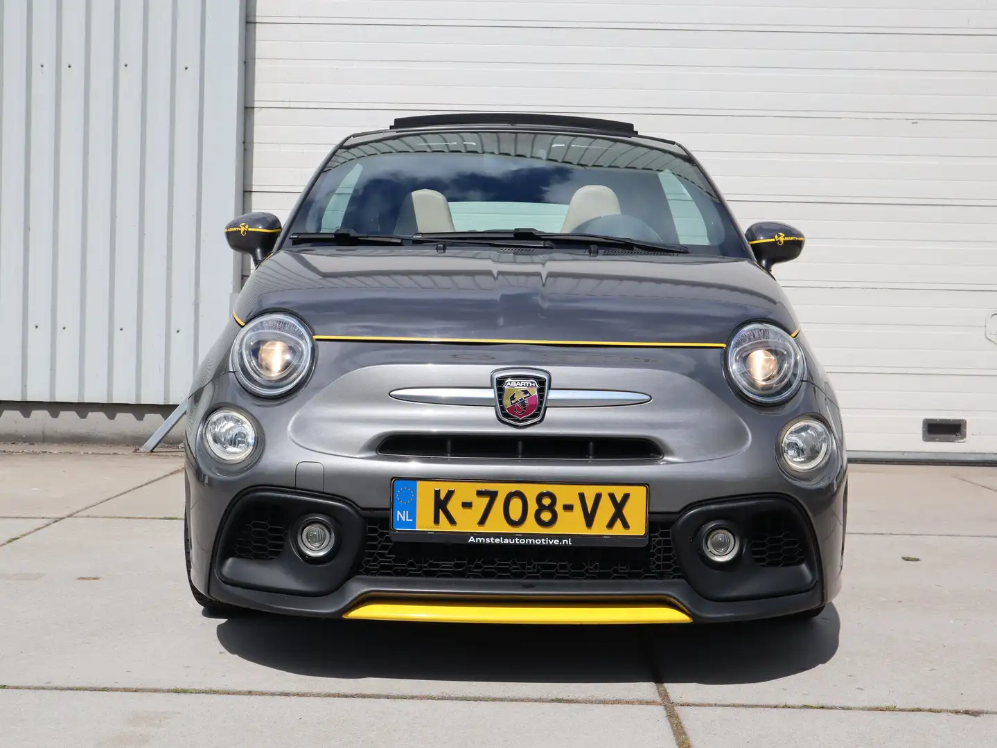 Abarth 595C 1.4 T-Jet Automaat 145PK Navi / Leer / Custom Gris - 2