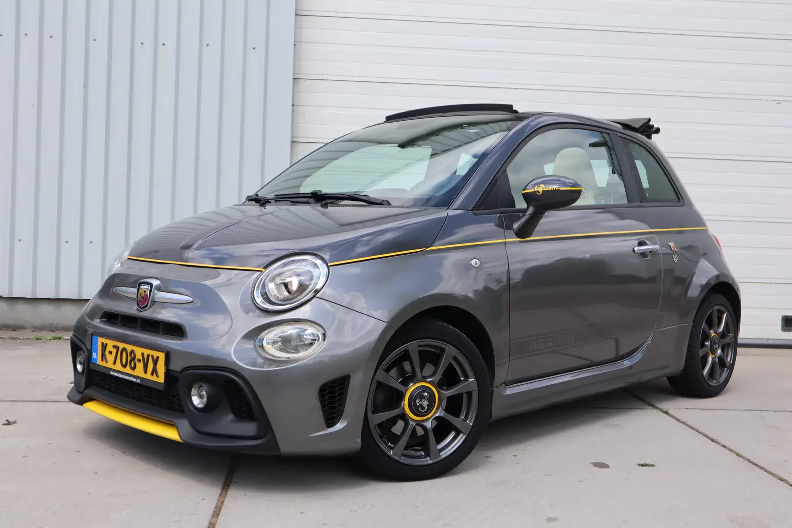 Abarth 595C 1.4 T-Jet Automaat 145PK Navi / Leer / Custom Gris - 1