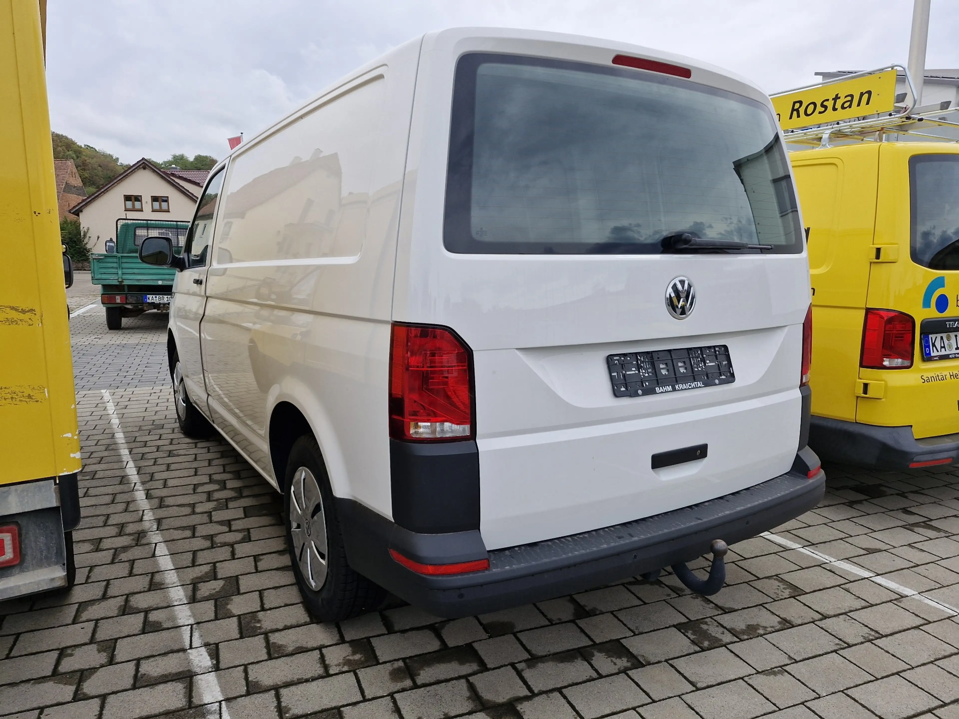 Volkswagen T6.1 Transporter Kasten 2.0 TDI AHK Bremsen neu — photo 3