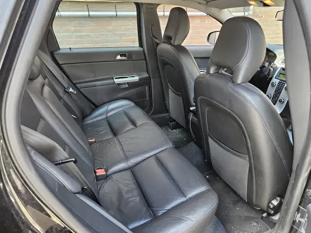 Volvo V50 view 23