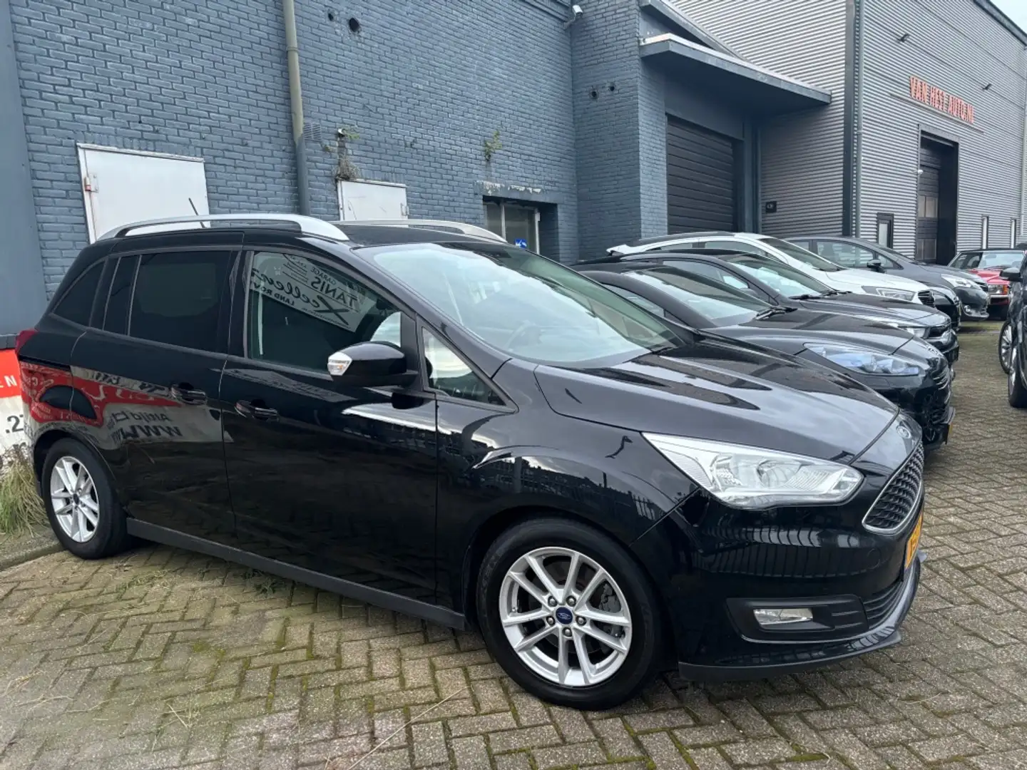 Ford Grand C-Max 1.0 Titanium | 6 PERS. | NWE MOTOR MET DISTR.SET. Schwarz - 1