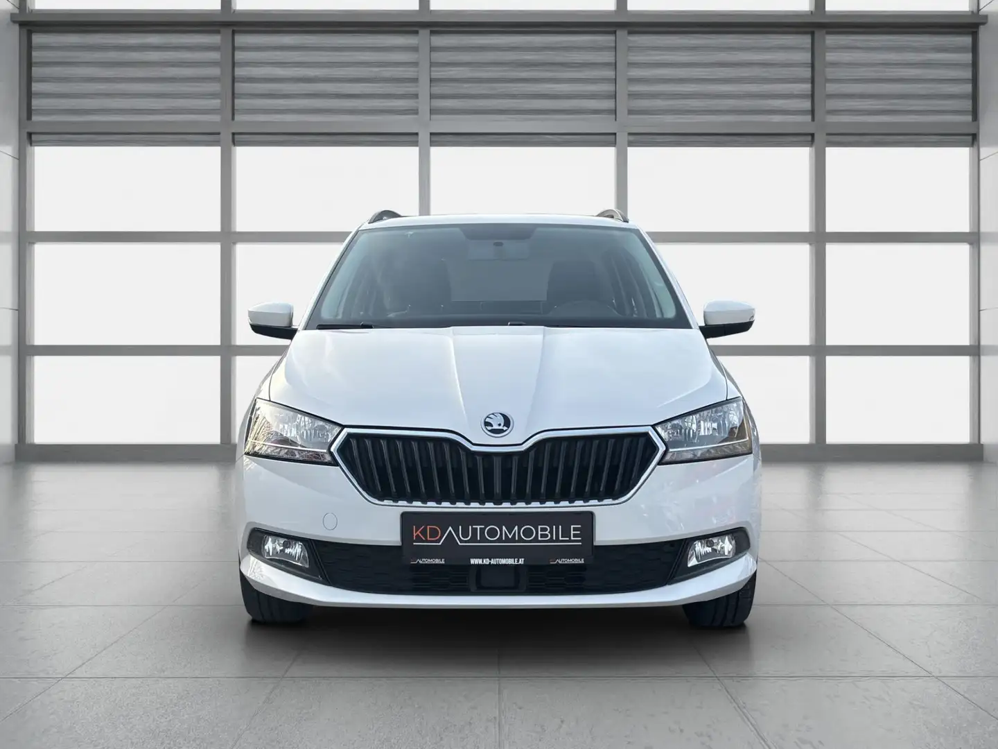 Skoda Fabia Combi Ambition 1,0 TSI Weiß - 2