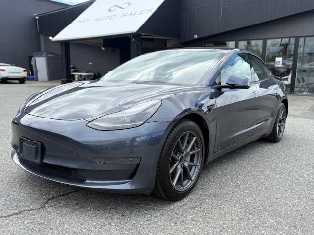 2021 Tesla Model 3 Standard Range Plus RWD