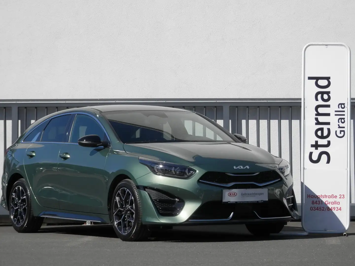 Kia ProCeed / pro_cee'd pro ceed 1,5 TGDI 48V GPF GT-Line DCT Grün - 1