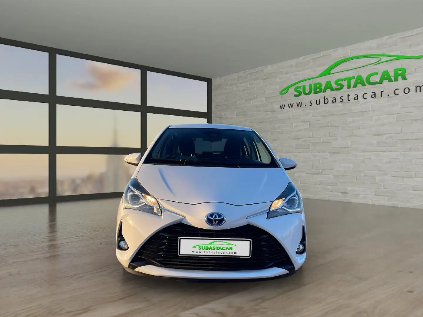 Toyota Yaris 100H 1.5 Active Blanco - 2