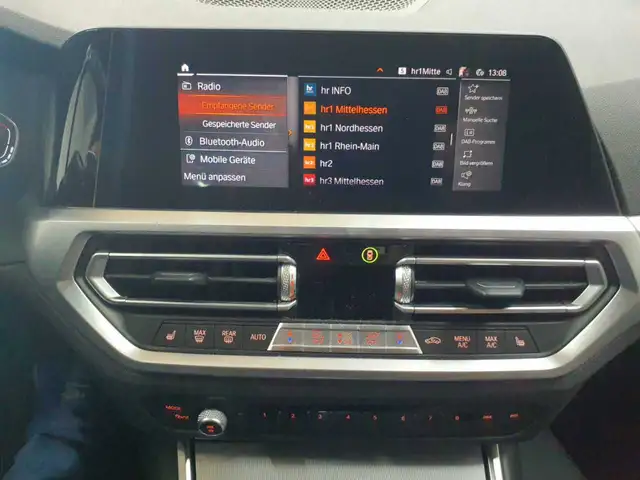 BMW 3 Series view 12