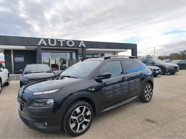 Citroen C4 Cactus BlueHDi 100 Shine