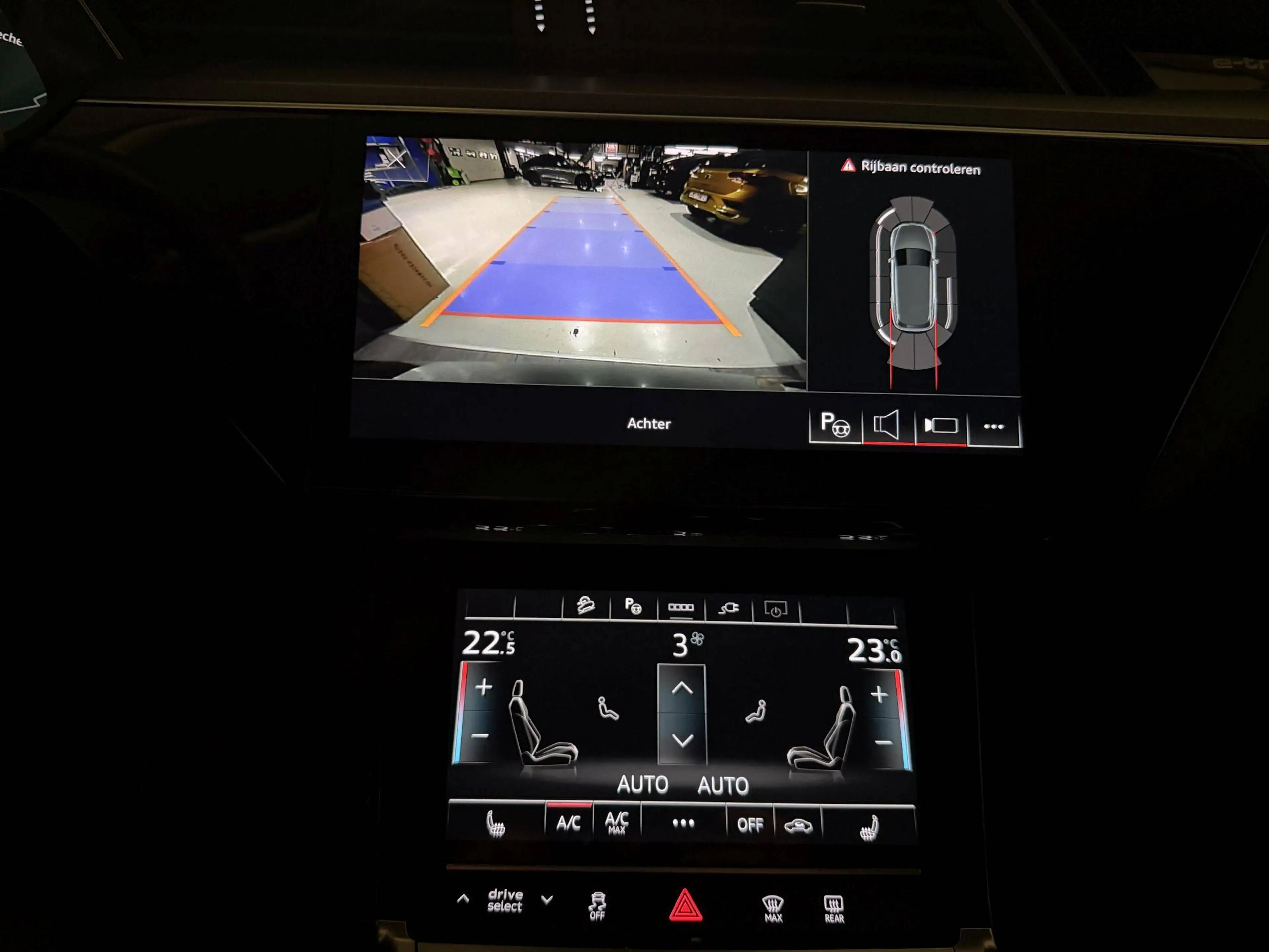 Audi Q8 e-tron 55 QUATTRO 408PK * BLACK PACK * LED * CAMERA * S-LINE * 22" * TREKHAAK * LEDER * ACC * LUCHTVERING * — photo 6