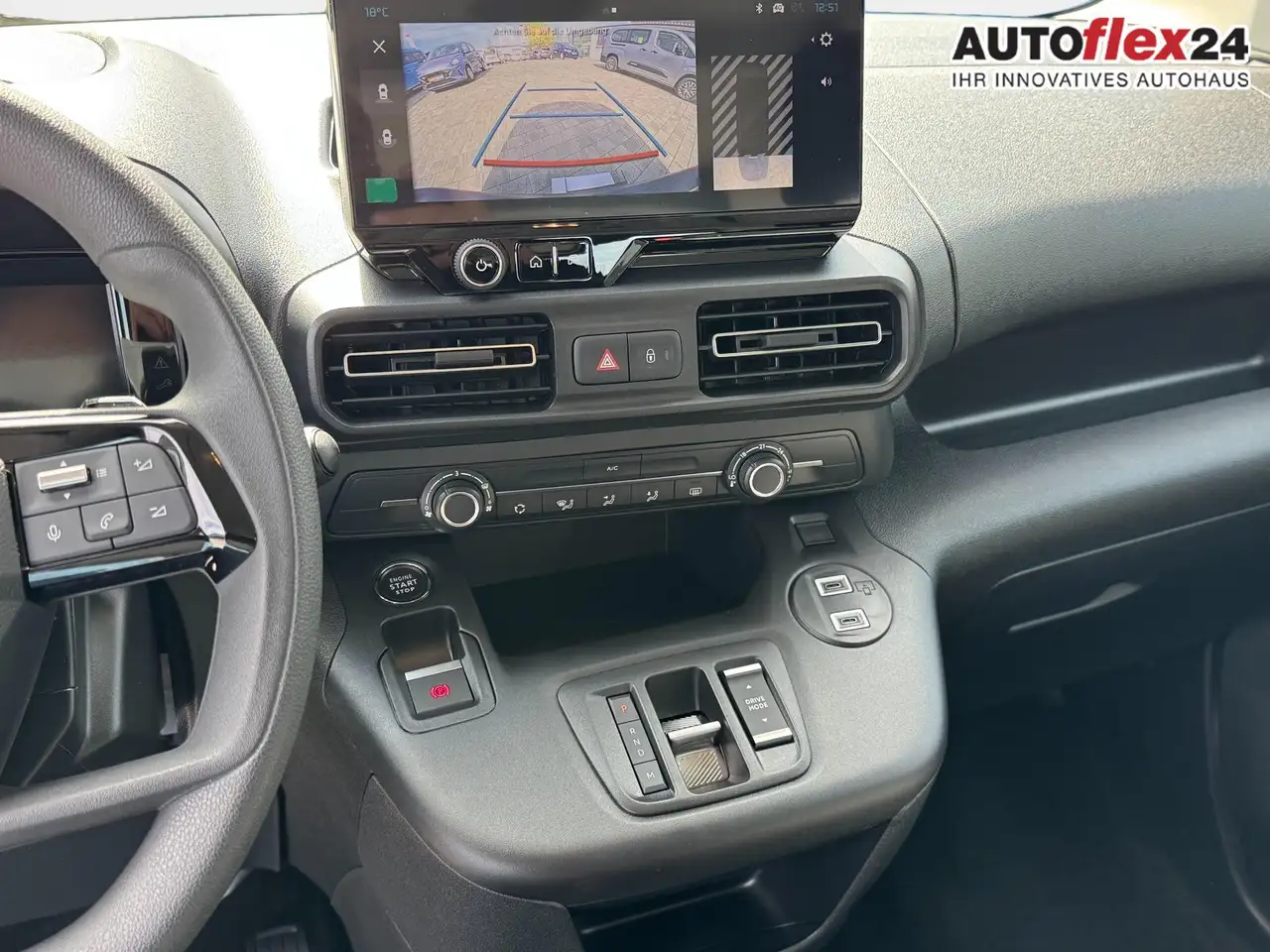 Citroen Berlingo XL Plus 1,5 130 MAX EAT8 Klima Rückfahrkamera E..., миниатюра 16