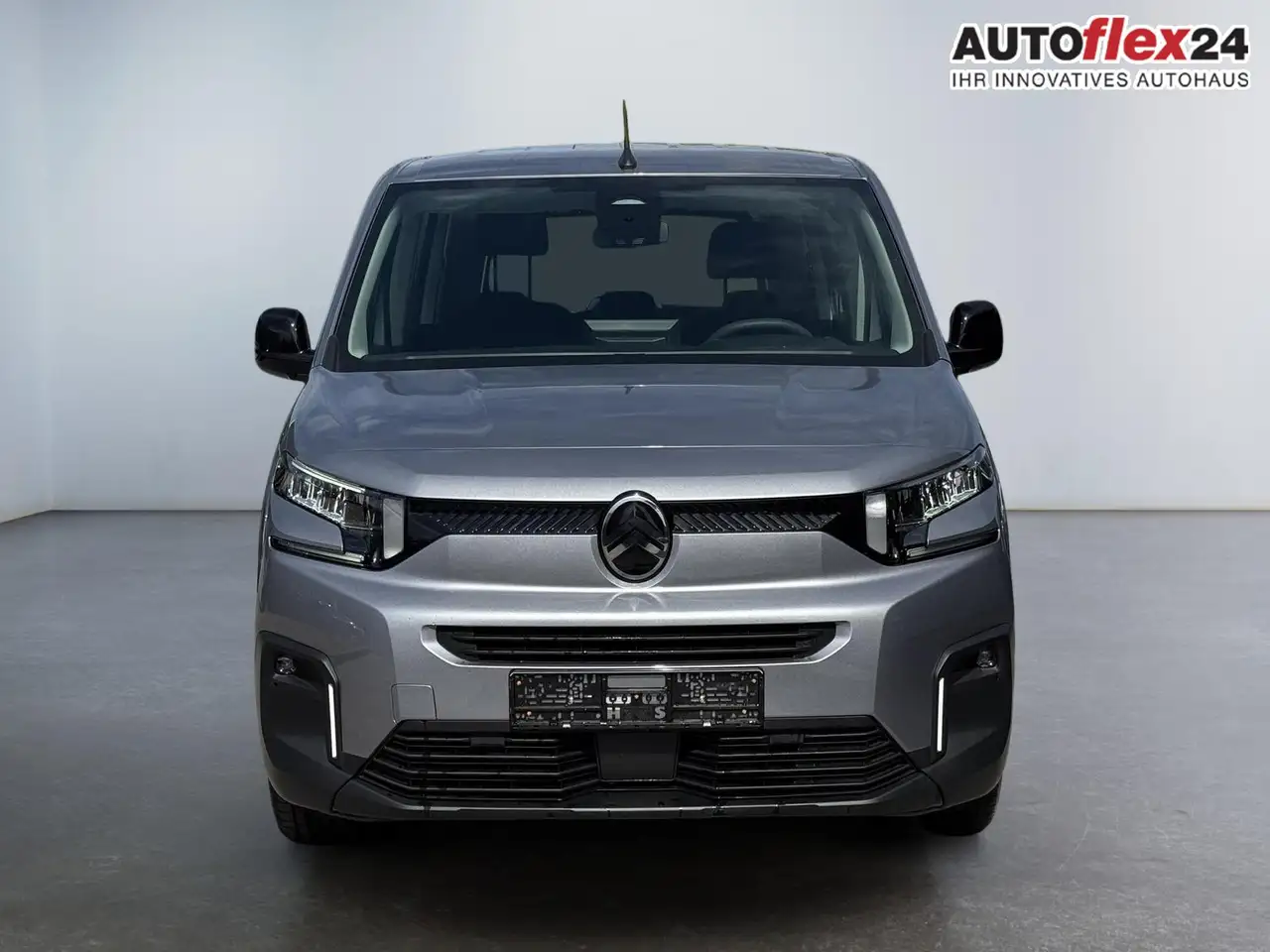 Citroen Berlingo XL Plus 1,5 130 MAX EAT8 Klima Rückfahrkamera E..., миниатюра 3