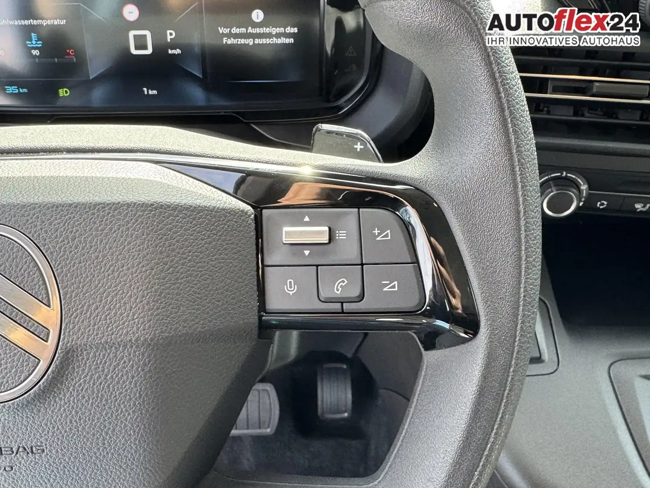 Citroen Berlingo XL Plus 1,5 130 MAX EAT8 Klima Rückfahrkamera E..., миниатюра 15
