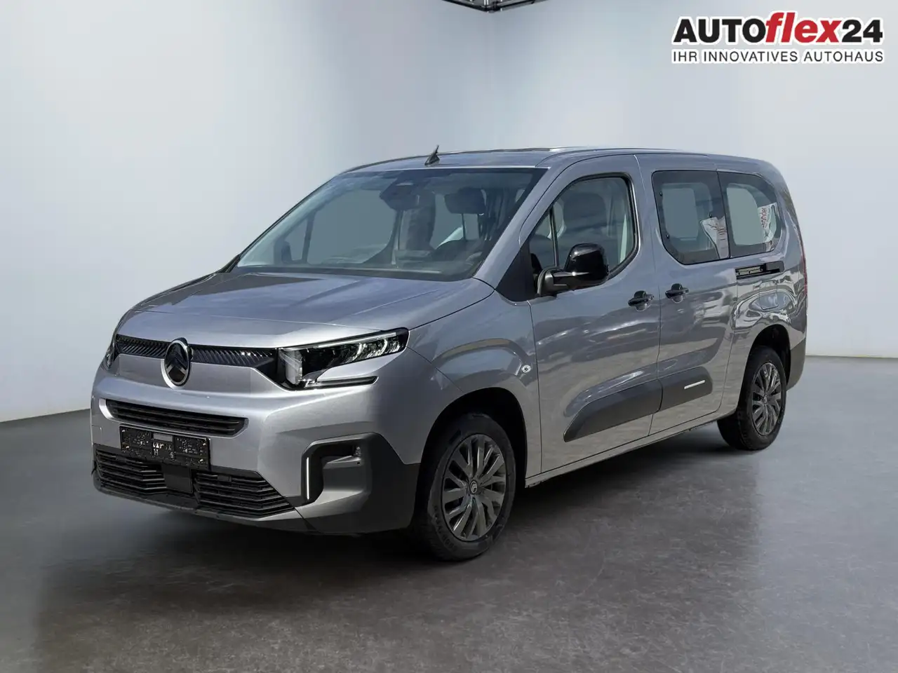 Citroen Berlingo XL Plus 1,5 130 MAX EAT8 Klima Rückfahrkamera E..., миниатюра 2
