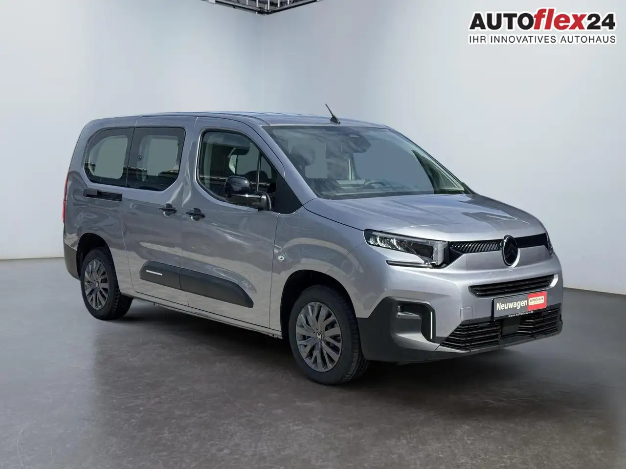 Citroen Berlingo XL Plus 1,5 130 MAX EAT8 Klima Rückfahrkamera E...