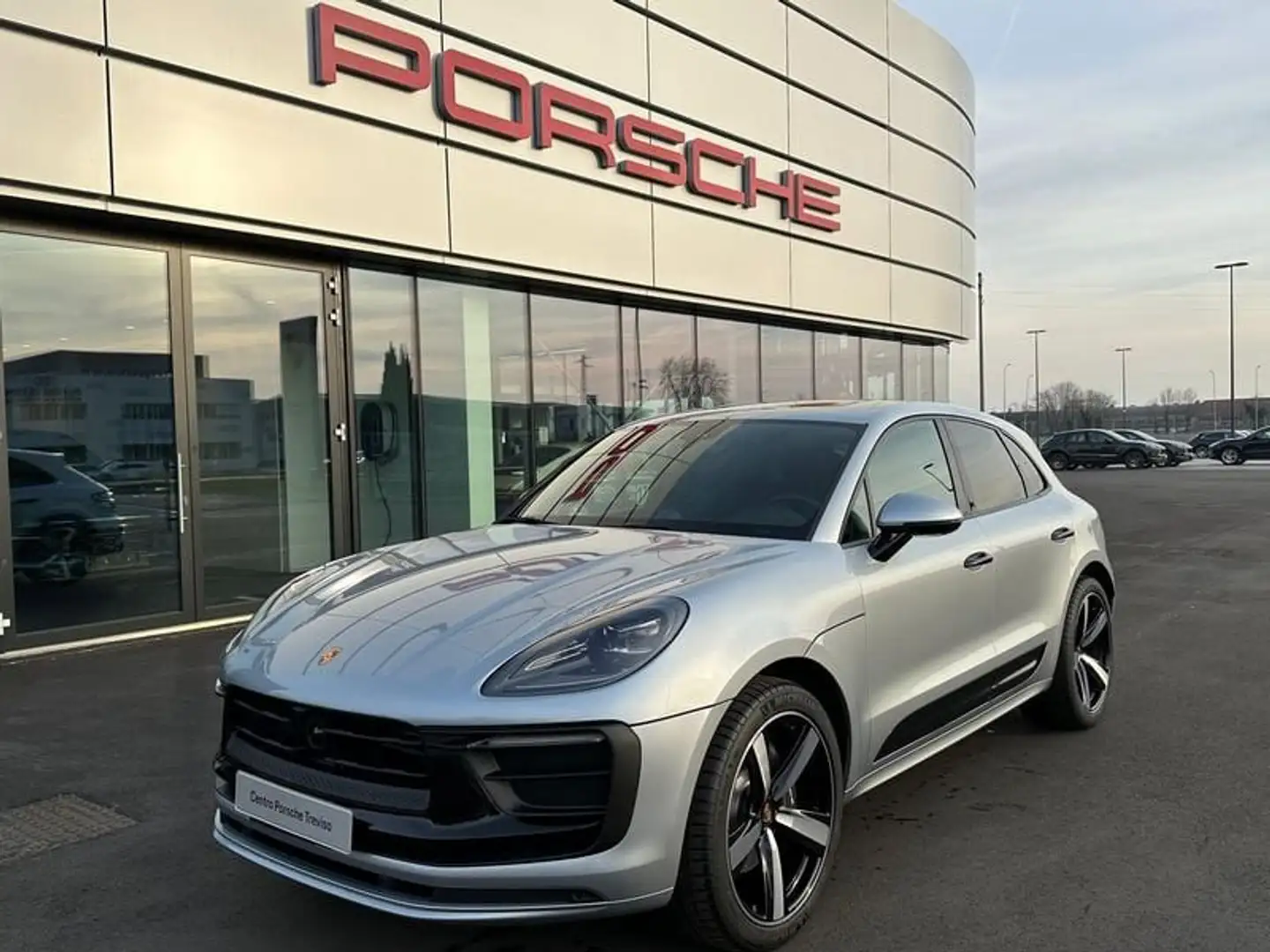 Porsche Macan 2.0 T Argento - 1