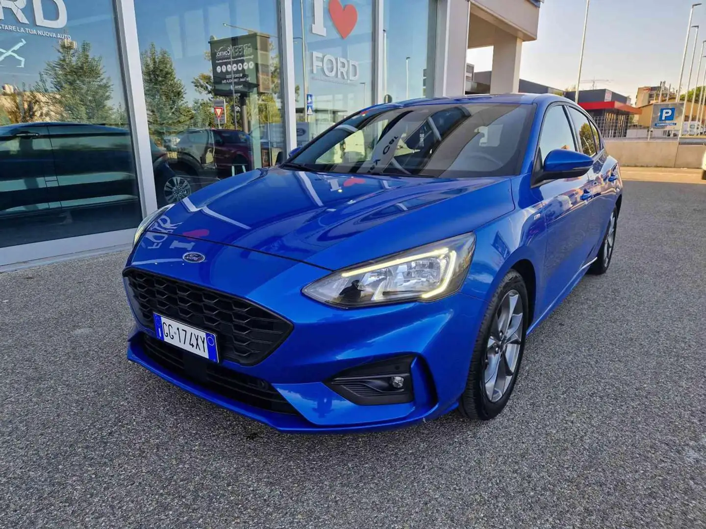 Ford Focus 1.0 EcoBoost Hybrid 125 CV 5p. ST-Line Blu/Azzurro - 1