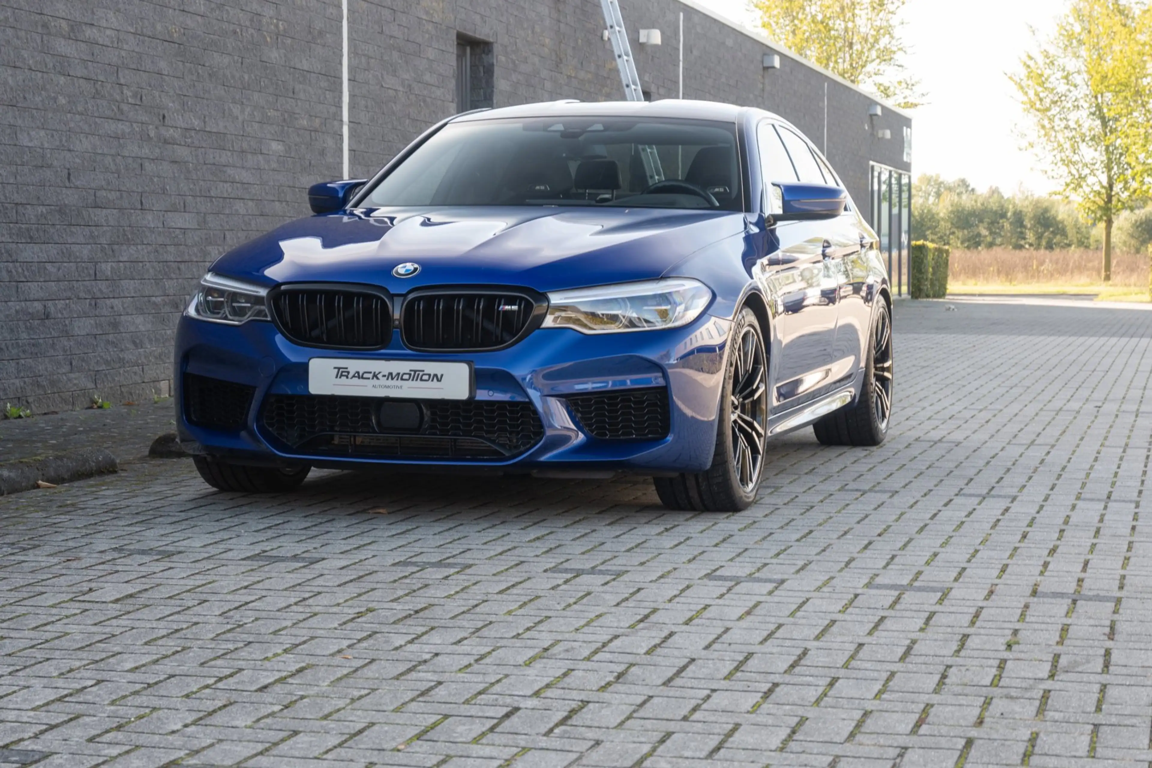 BMW M5 5-serie — photo 17
